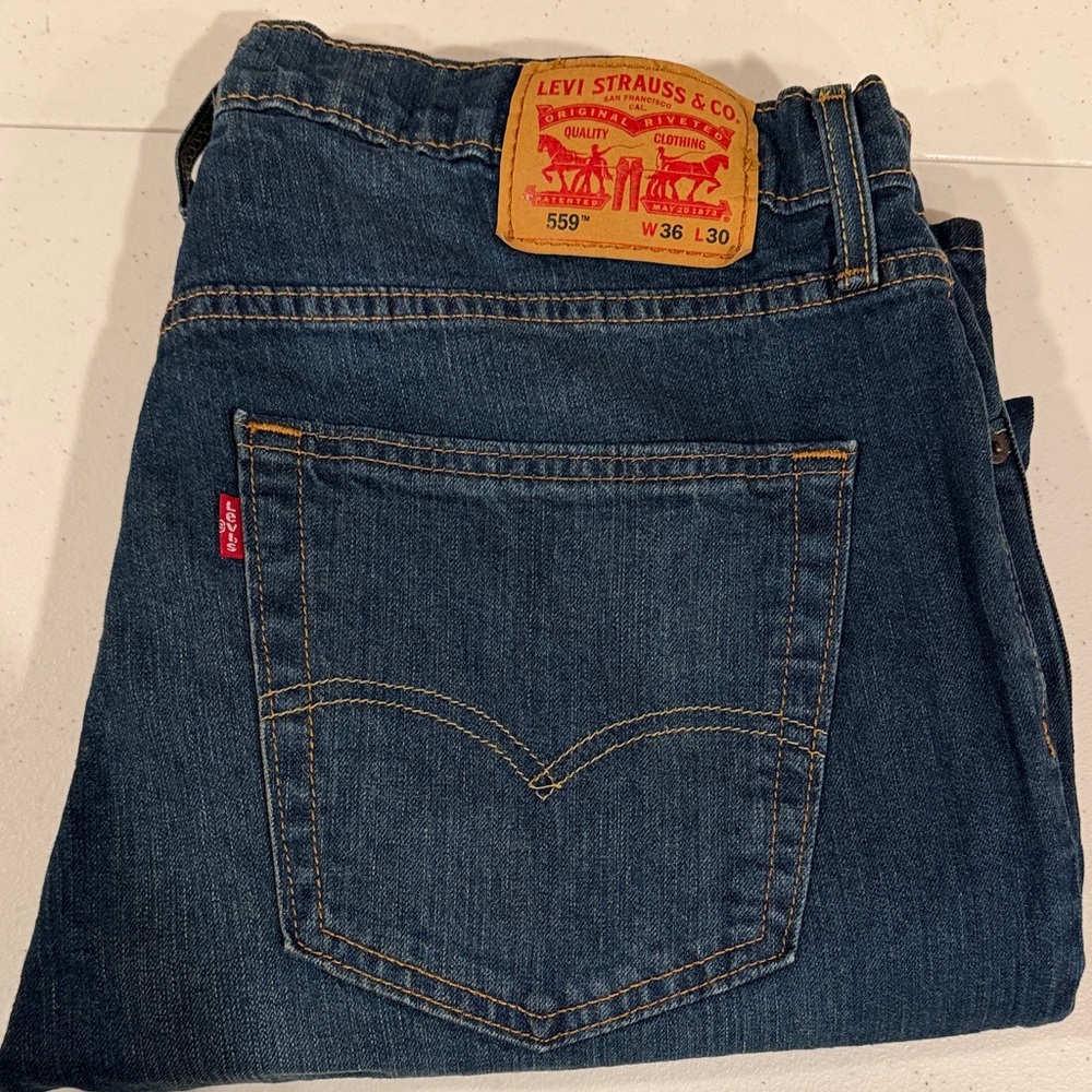 Levi's 559 Relaxed Fit Dark Blue Jeans